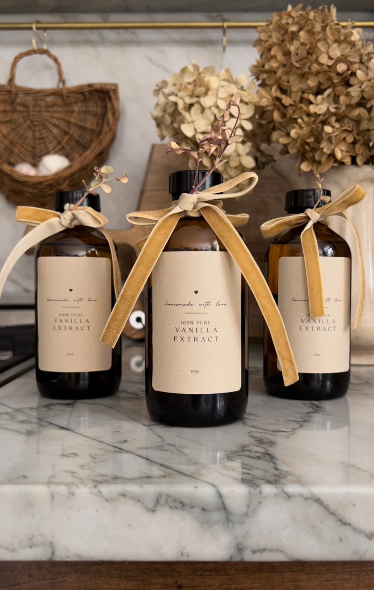 Homemade Vanilla Extract 2 Ingredient Recipe Free Printable Labels BREPURPOSED