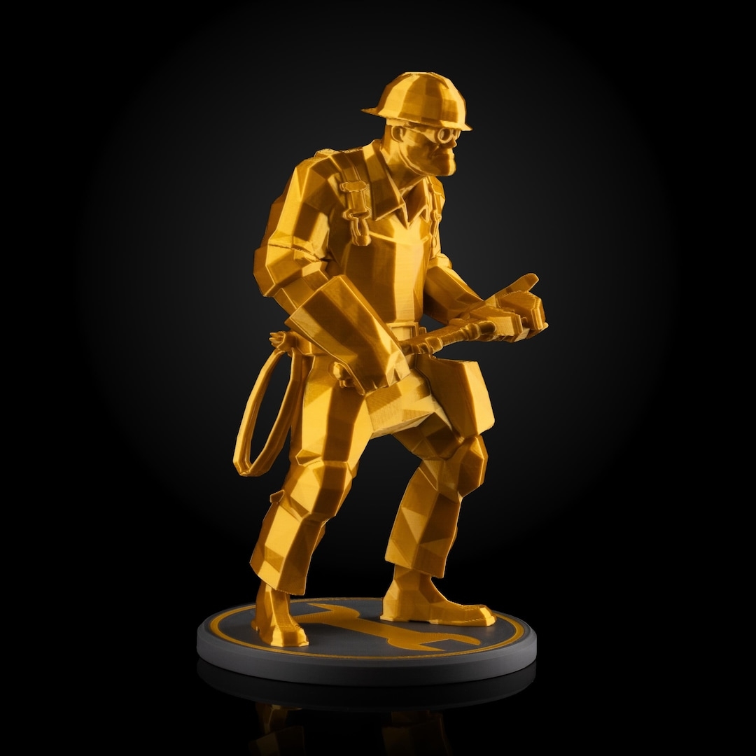 Team Fortress 2 Engineer Figurine 3D Printed Low Poly TF2 Engineer Desktop Model Choose Any Color Etsy